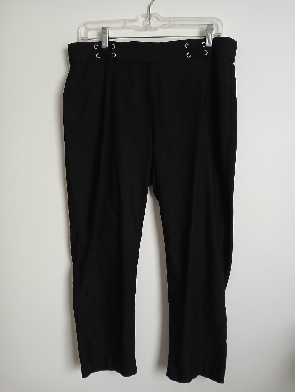 Rafaella Black Capri Pants Size 14 Pull On